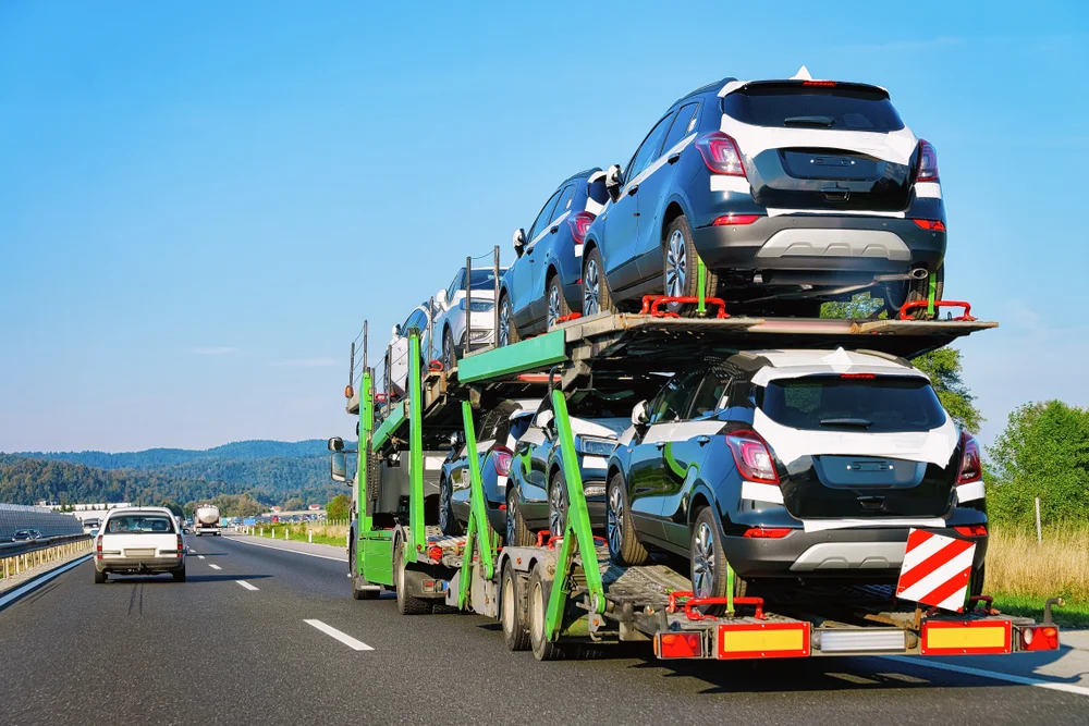 Autotransport für den internationalen Export